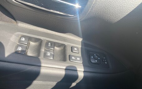 Mitsubishi Outlander III рестайлинг 3, 2017 год, 1 680 000 рублей, 23 фотография