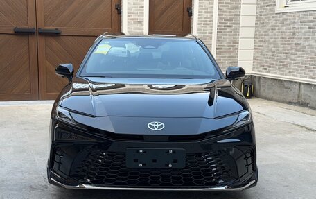 Toyota Camry, 2026 год, 3 920 000 рублей, 2 фотография