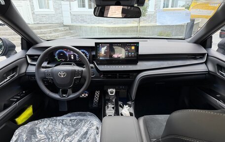 Toyota Camry, 2026 год, 3 920 000 рублей, 10 фотография
