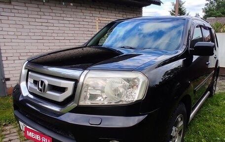 Honda Pilot III рестайлинг, 2008 год, 1 350 000 рублей, 19 фотография