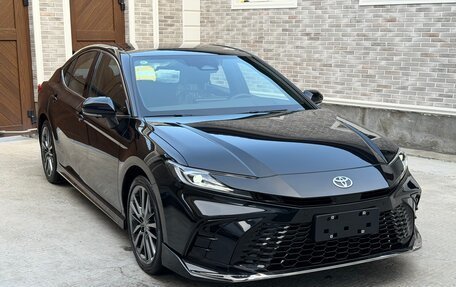 Toyota Camry, 2026 год, 3 920 000 рублей, 16 фотография