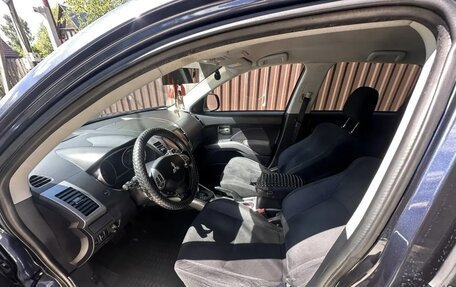 Mitsubishi Outlander III рестайлинг 3, 2008 год, 1 100 000 рублей, 2 фотография