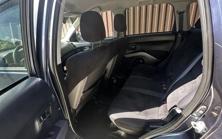 Mitsubishi Outlander III рестайлинг 3, 2008 год, 1 100 000 рублей, 5 фотография