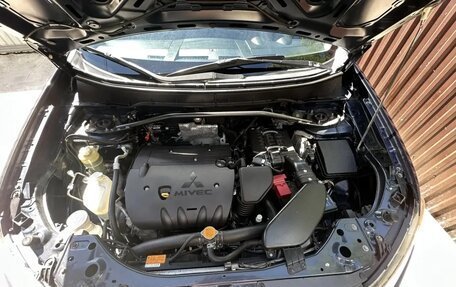 Mitsubishi Outlander III рестайлинг 3, 2008 год, 1 100 000 рублей, 15 фотография