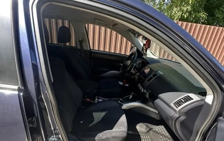 Mitsubishi Outlander III рестайлинг 3, 2008 год, 1 100 000 рублей, 12 фотография