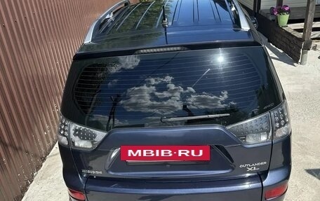 Mitsubishi Outlander III рестайлинг 3, 2008 год, 1 100 000 рублей, 10 фотография