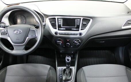 Hyundai Solaris II рестайлинг, 2019 год, 1 435 000 рублей, 9 фотография