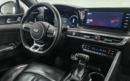 KIA K5, 2021 год, 2 700 000 рублей, 15 фотография
