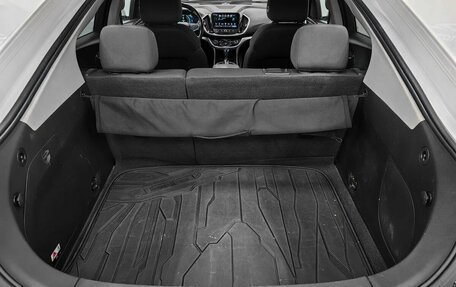 Chevrolet Volt II, 2016 год, 1 850 000 рублей, 18 фотография