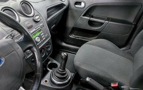 Ford Fiesta, 2007 год, 395 000 рублей, 14 фотография