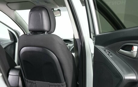 Hyundai ix35 I рестайлинг, 2010 год, 1 019 000 рублей, 12 фотография