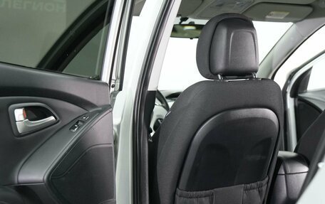 Hyundai ix35 I рестайлинг, 2010 год, 1 019 000 рублей, 9 фотография