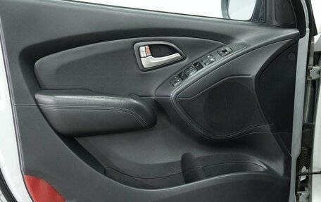 Hyundai ix35 I рестайлинг, 2010 год, 1 019 000 рублей, 19 фотография