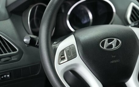 Hyundai ix35 I рестайлинг, 2010 год, 1 019 000 рублей, 22 фотография