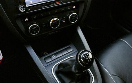 Volkswagen Jetta VI, 2013 год, 1 179 000 рублей, 14 фотография