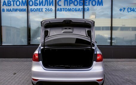 Volkswagen Jetta VI, 2013 год, 1 179 000 рублей, 21 фотография