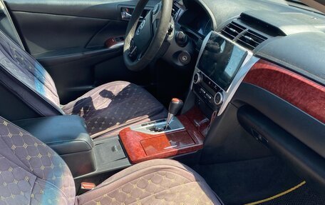 Toyota Camry, 2013 год, 1 730 000 рублей, 8 фотография