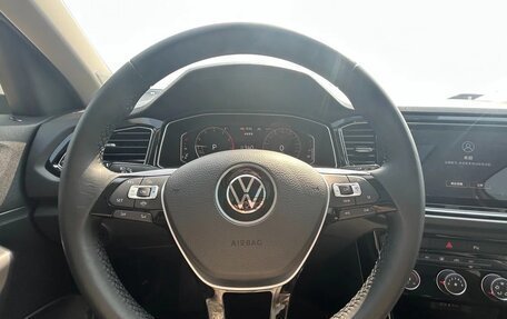 Volkswagen T-Roc I, 2022 год, 1 840 000 рублей, 22 фотография