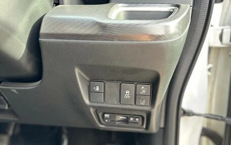 Honda Stepwgn IV, 2021 год, 2 170 000 рублей, 11 фотография