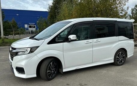 Honda Stepwgn IV, 2021 год, 2 170 000 рублей, 4 фотография