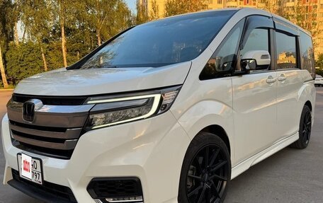 Honda Stepwgn IV, 2021 год, 2 145 000 рублей, 2 фотография