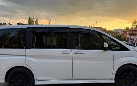 Honda Stepwgn IV, 2021 год, 2 145 000 рублей, 4 фотография