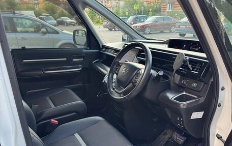 Honda Stepwgn IV, 2021 год, 2 145 000 рублей, 8 фотография
