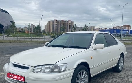 Toyota Camry, 2000 год, 530 000 рублей, 1 фотография