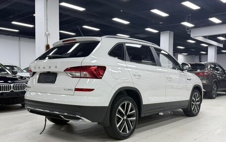 Skoda Kamiq I, 2022 год, 1 360 000 рублей, 7 фотография
