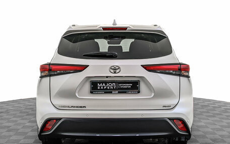 Toyota Highlander, 2021 год, 4 995 000 рублей, 6 фотография