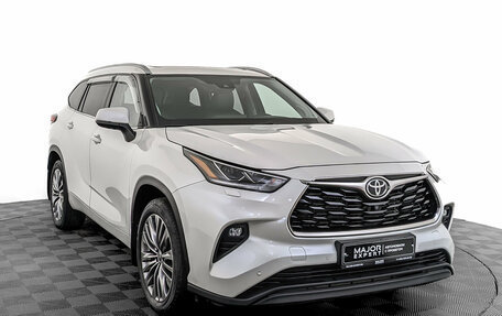 Toyota Highlander, 2021 год, 4 995 000 рублей, 3 фотография