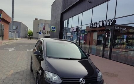 Volkswagen Golf Plus II, 2010 год, 750 000 рублей, 2 фотография