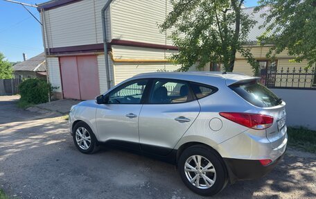 Hyundai ix35 I рестайлинг, 2010 год, 755 000 рублей, 5 фотография