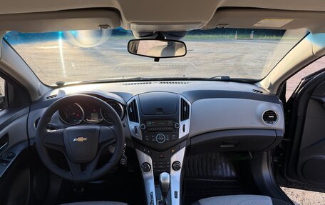 Chevrolet Cruze II, 2013 год, 810 000 рублей, 21 фотография