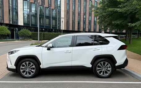 Toyota RAV4, 2021 год, 3 100 000 рублей, 2 фотография