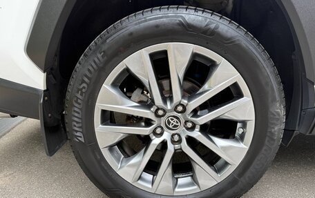 Toyota RAV4, 2021 год, 3 100 000 рублей, 9 фотография