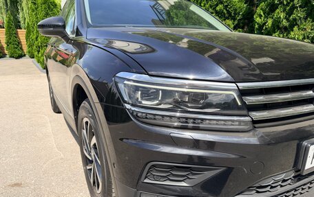 Volkswagen Tiguan II, 2018 год, 2 675 000 рублей, 11 фотография
