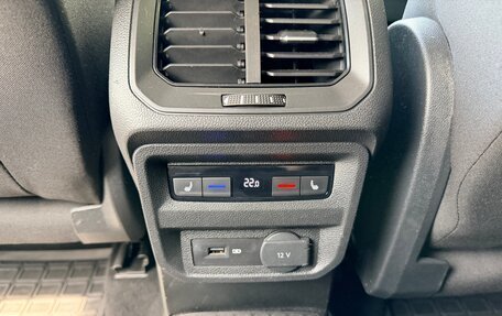 Volkswagen Tiguan II, 2018 год, 2 675 000 рублей, 20 фотография