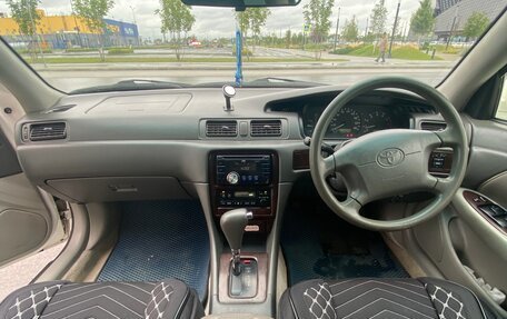Toyota Camry, 2000 год, 530 000 рублей, 8 фотография