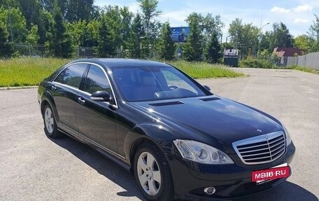 Mercedes-Benz S-Класс, 2005 год, 900 000 рублей, 5 фотография