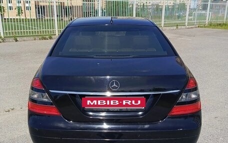 Mercedes-Benz S-Класс, 2005 год, 900 000 рублей, 8 фотография