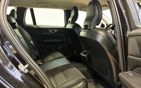 Volvo V60 Cross Country II, 2020 год, 3 649 000 рублей, 10 фотография