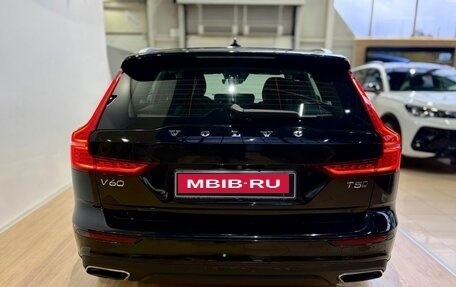 Volvo V60 Cross Country II, 2020 год, 3 649 000 рублей, 7 фотография