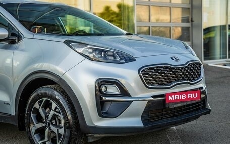 KIA Sportage IV рестайлинг, 2019 год, 2 348 000 рублей, 10 фотография