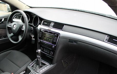 Skoda Superb III рестайлинг, 2013 год, 889 000 рублей, 7 фотография