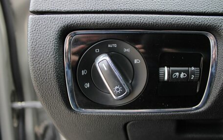 Skoda Superb III рестайлинг, 2013 год, 889 000 рублей, 10 фотография