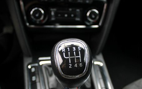 Skoda Superb III рестайлинг, 2013 год, 889 000 рублей, 16 фотография