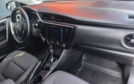 Toyota Corolla, 2016 год, 1 599 000 рублей, 10 фотография