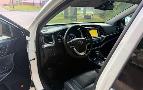 Toyota Highlander III, 2015 год, 3 500 000 рублей, 9 фотография
