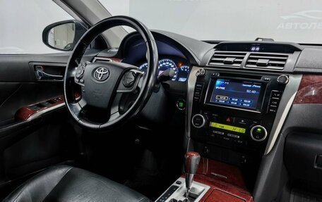Toyota Camry, 2013 год, 1 650 000 рублей, 14 фотография